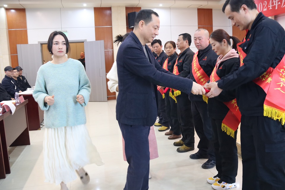 1742548209335496.jpg 4.JPG